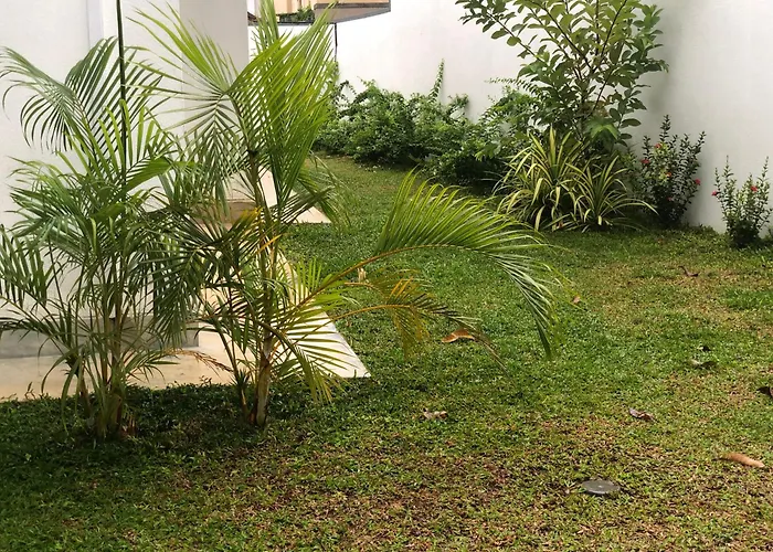 Luvi\'S Villa